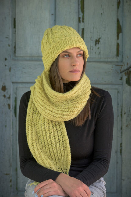 žuta pletena vunena kapa ženska - ručno pleteni proizvodi od vune - wool art