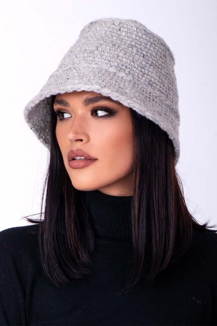 bela bucket kapa vunena ženska - ručno pleteni proizvodi od vune - wool art