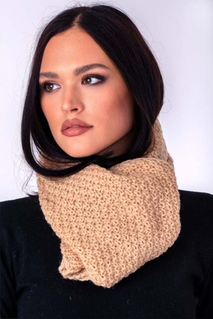 krem vuneni šal - ručno pleteni proizvodi od vune - wool art