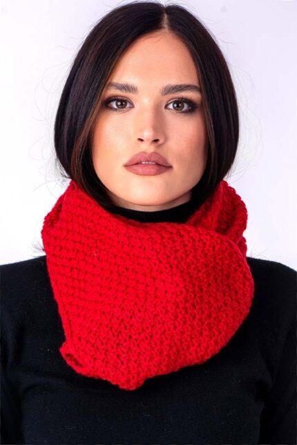 crveni vuneni šal - ručno pleteni proizvodi od vune - wool art