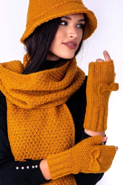 žuti ručno pleteni vuneni šal kapa i rukavice bez prstijukomplet set - ručno pleteni proizvodi od vune - wool art